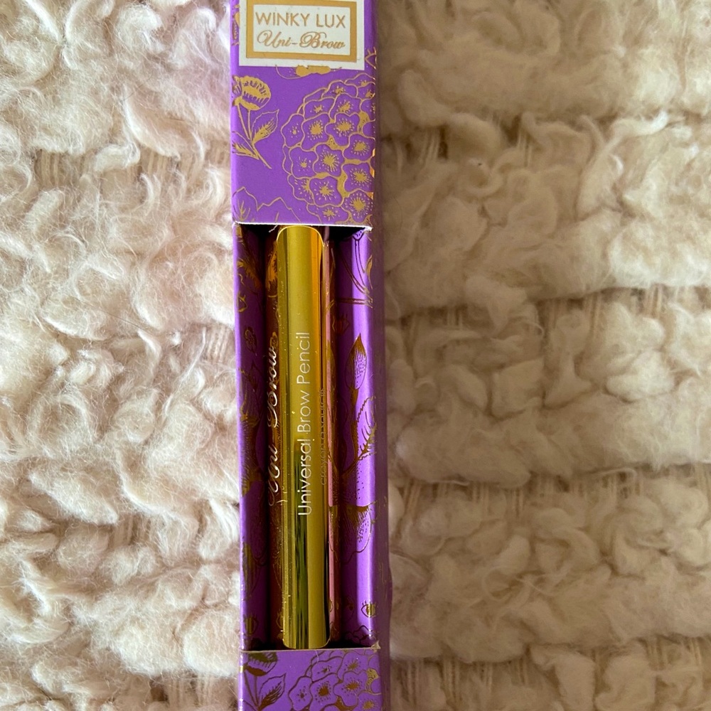 BRAND NEW Winky Lux Universal Brow Pencil